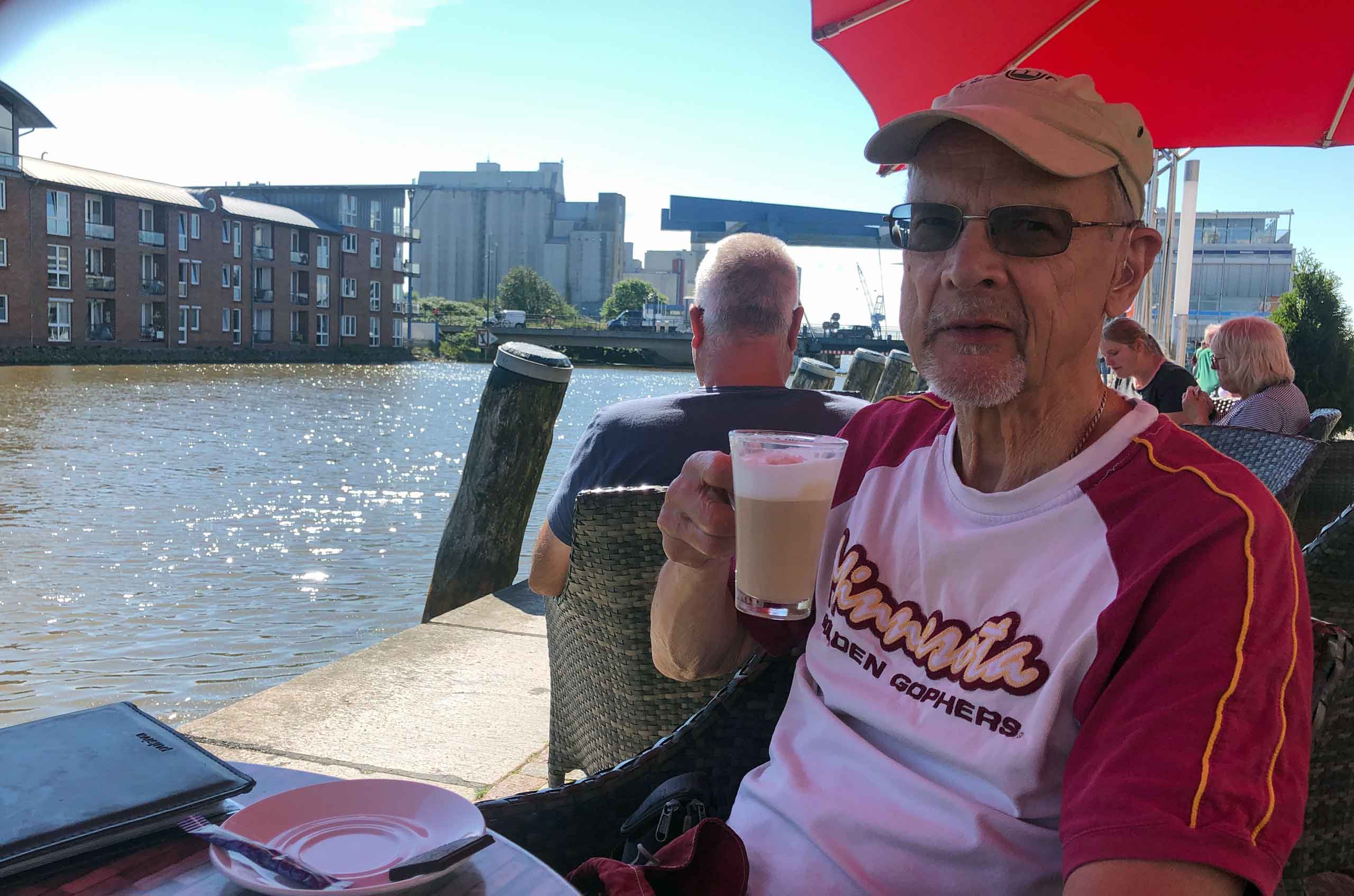 Kaffe ved Husum Havn