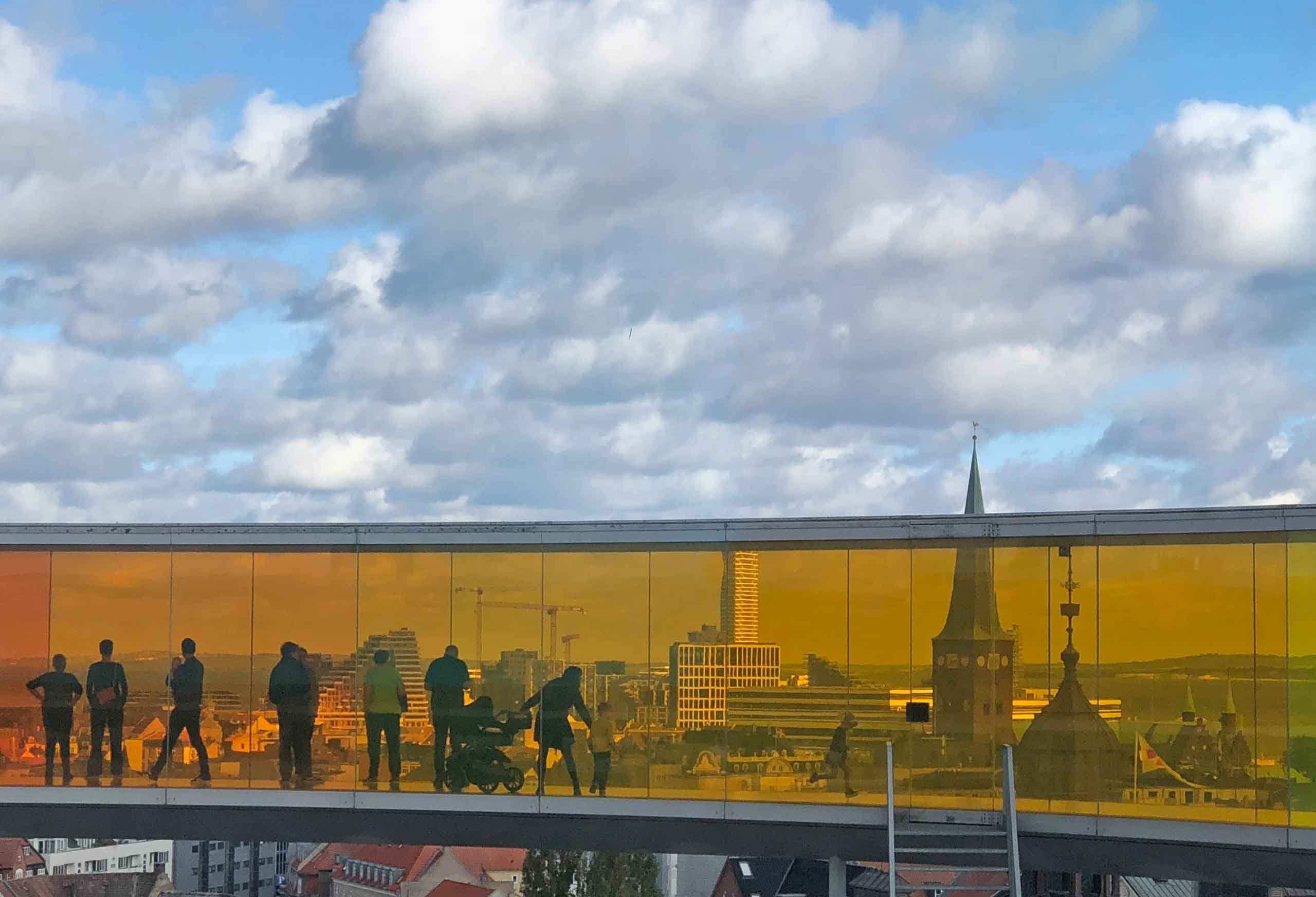 Aros