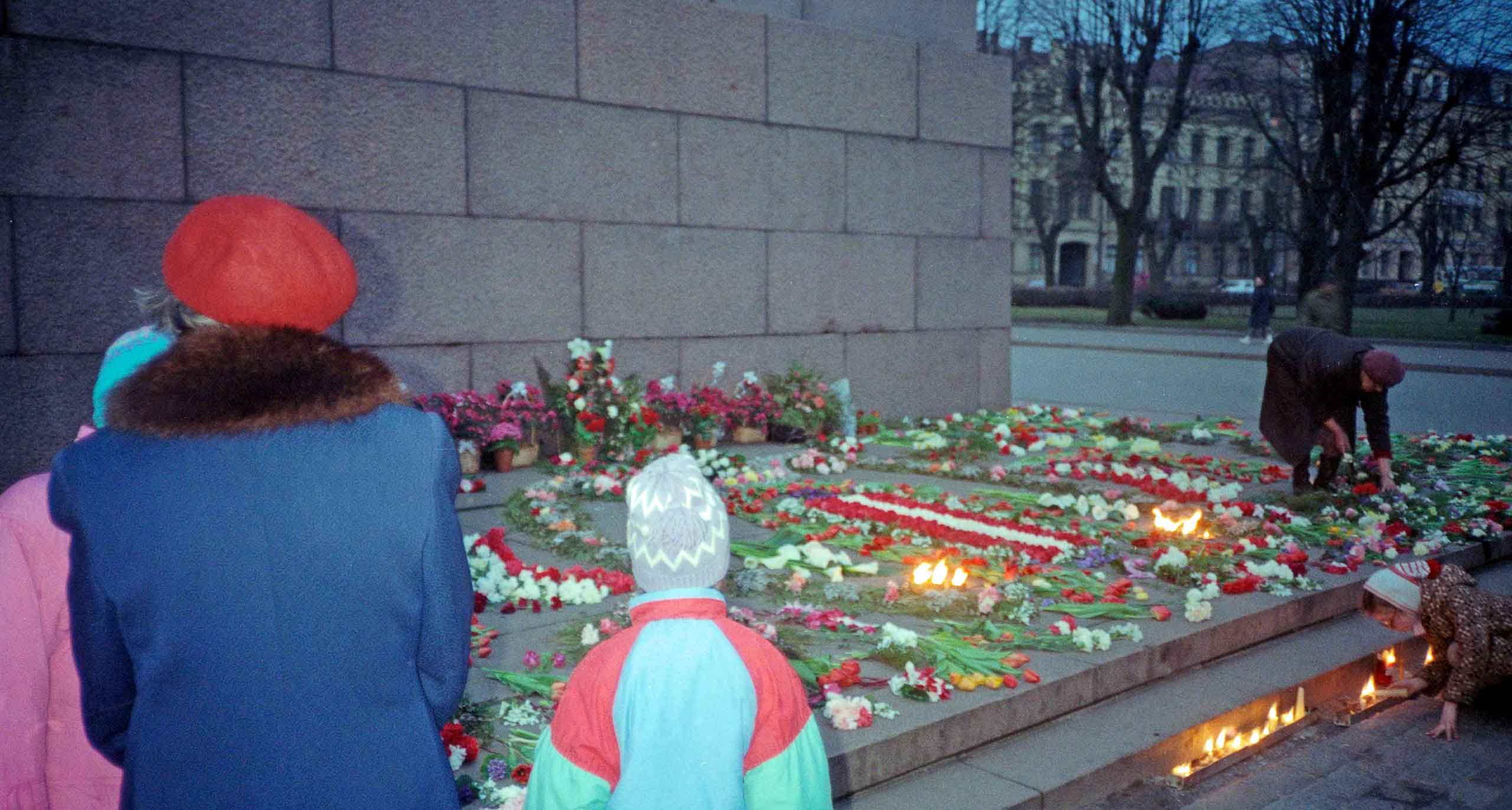 Brivibas - Frihedsstatuen