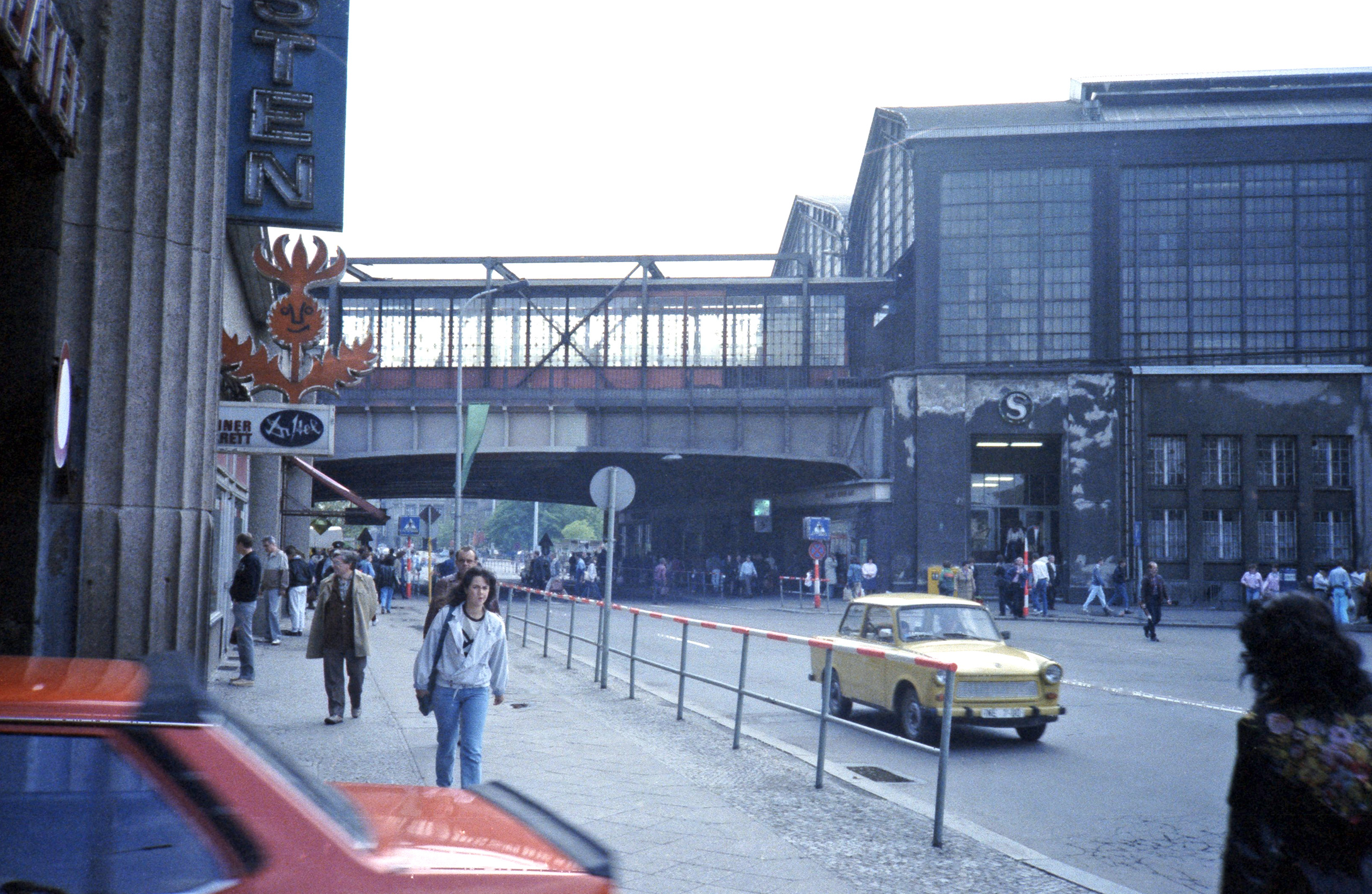 Friedrichstrasse banegård
