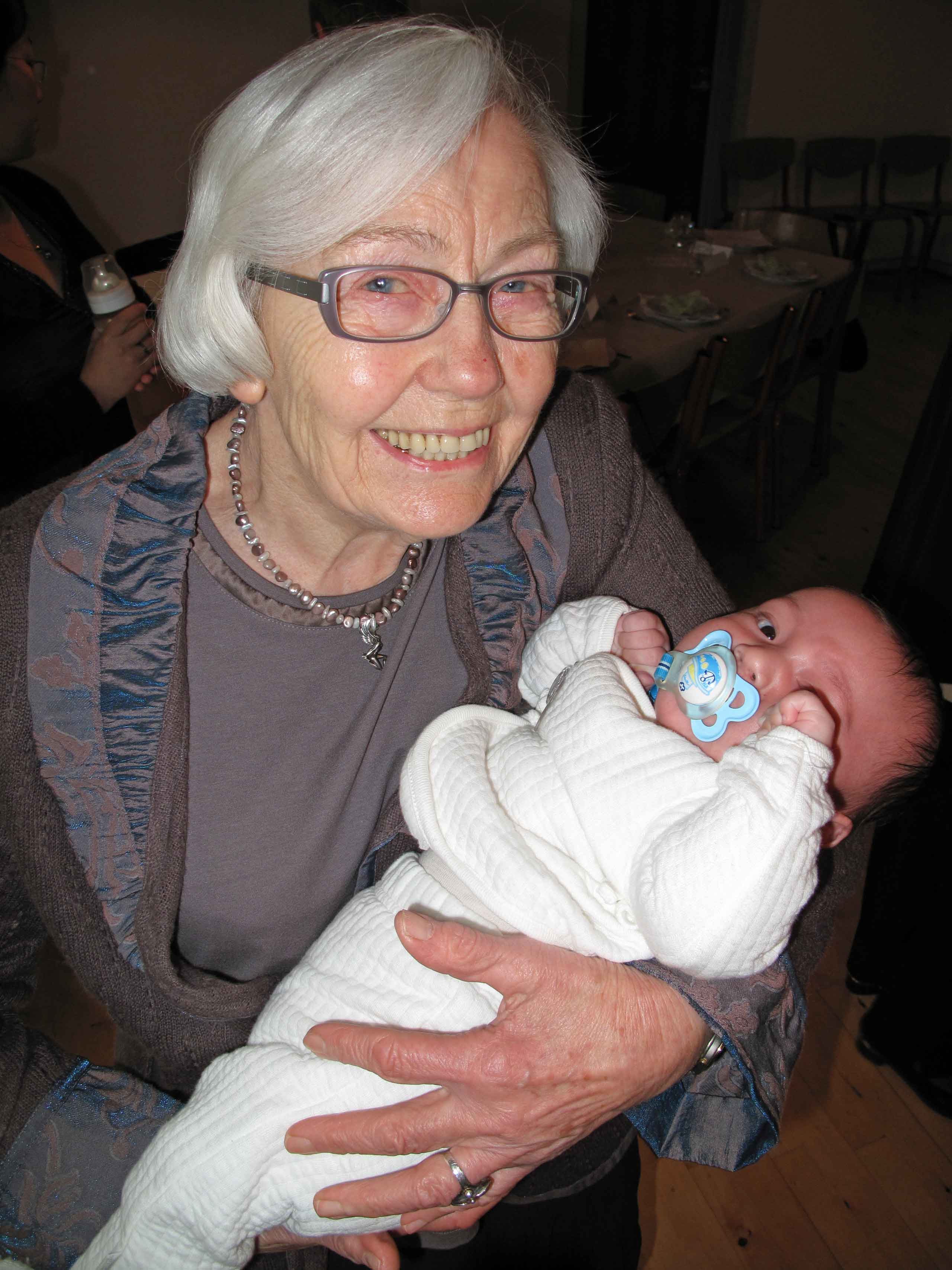 Luka med Oldemor Cecilie