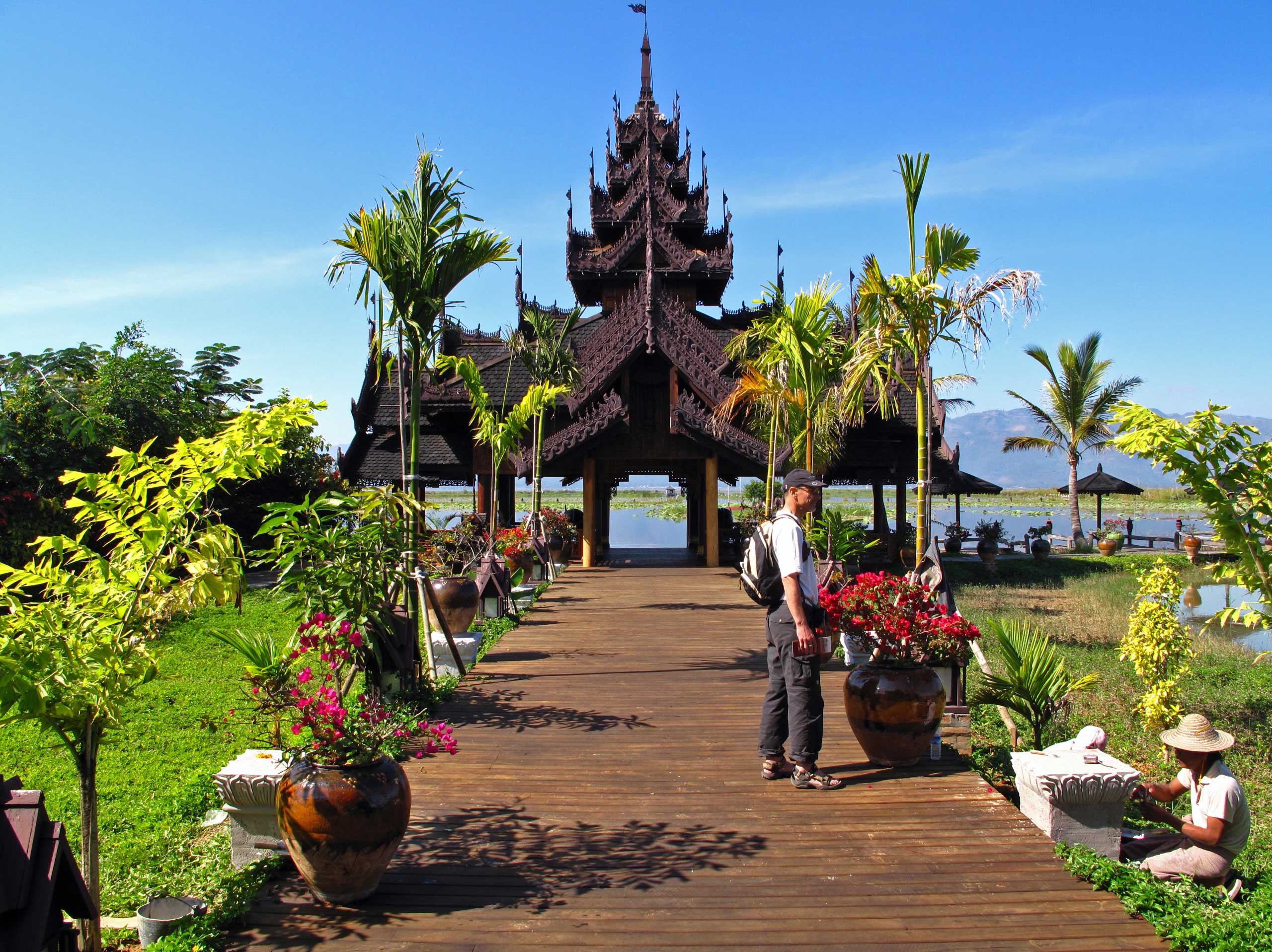 Inle Resort