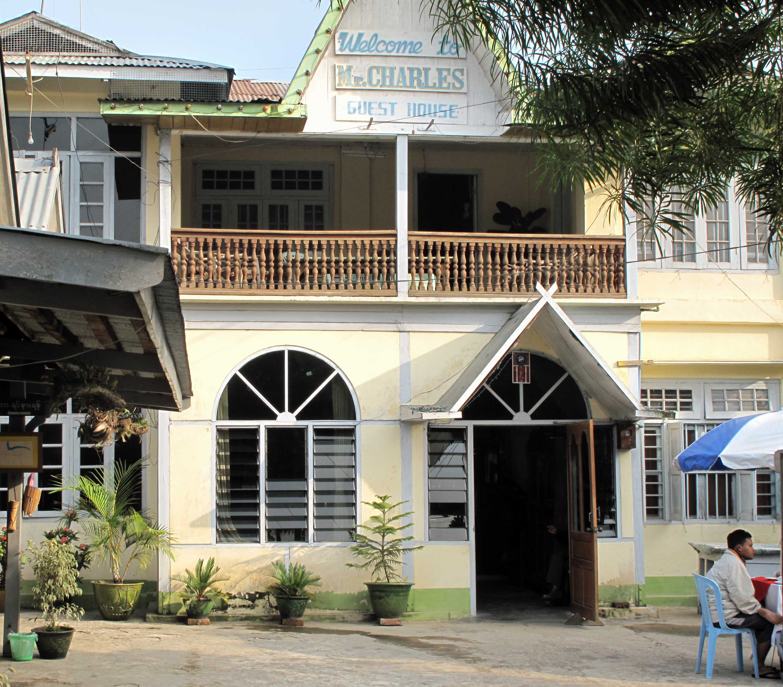 Hsipaw Hotel