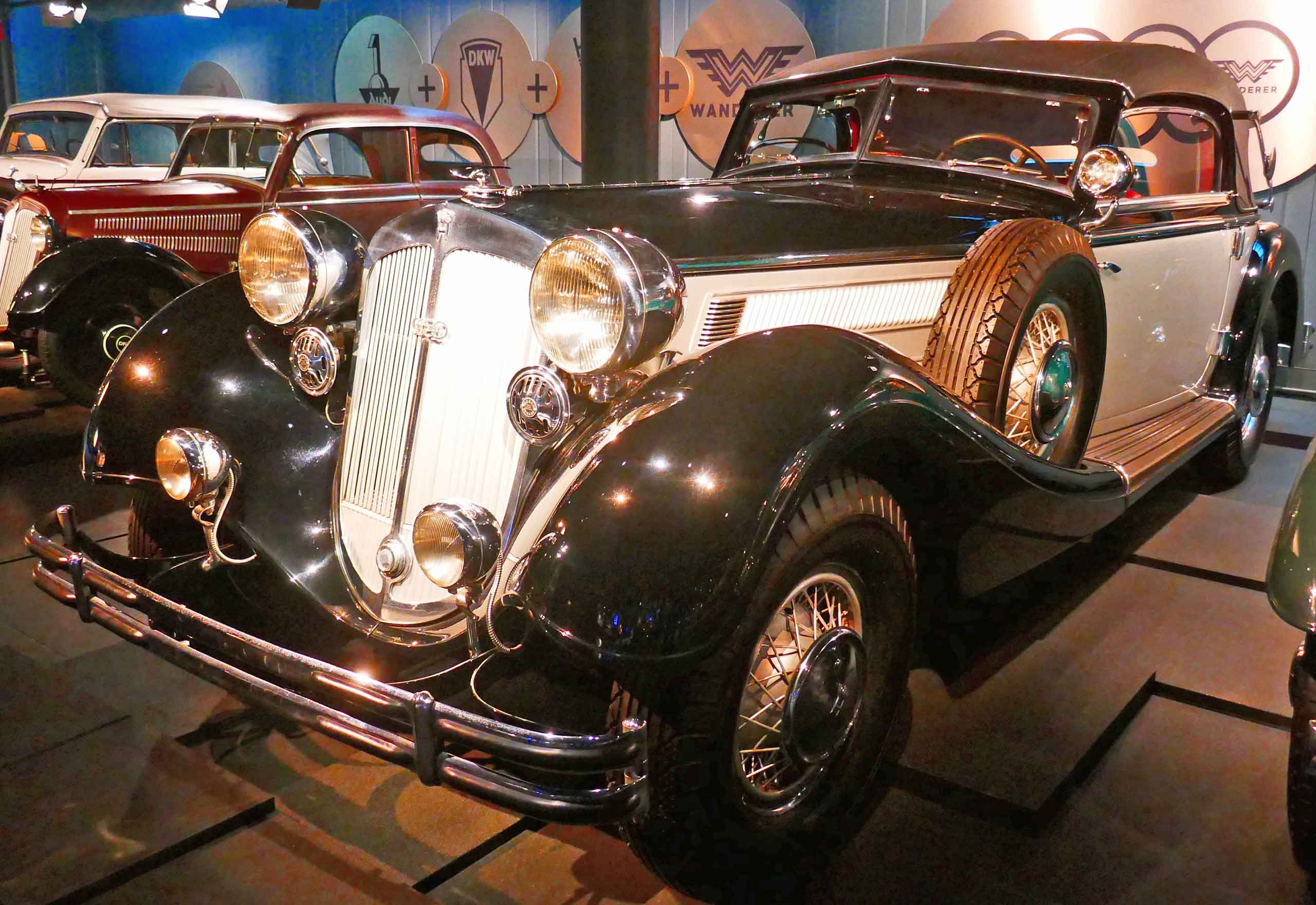 Horch, model 1936