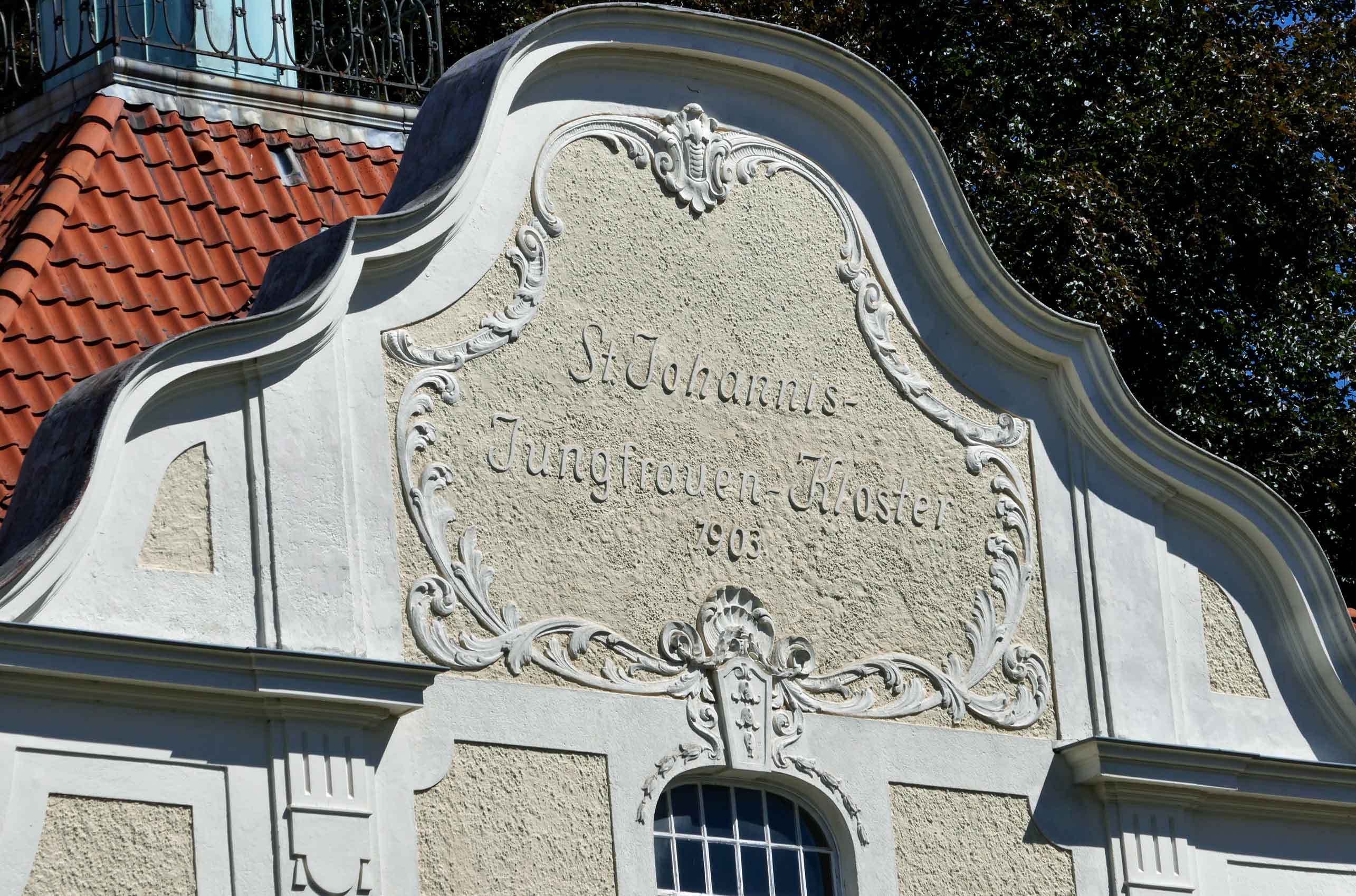 Gammelpige-hjem