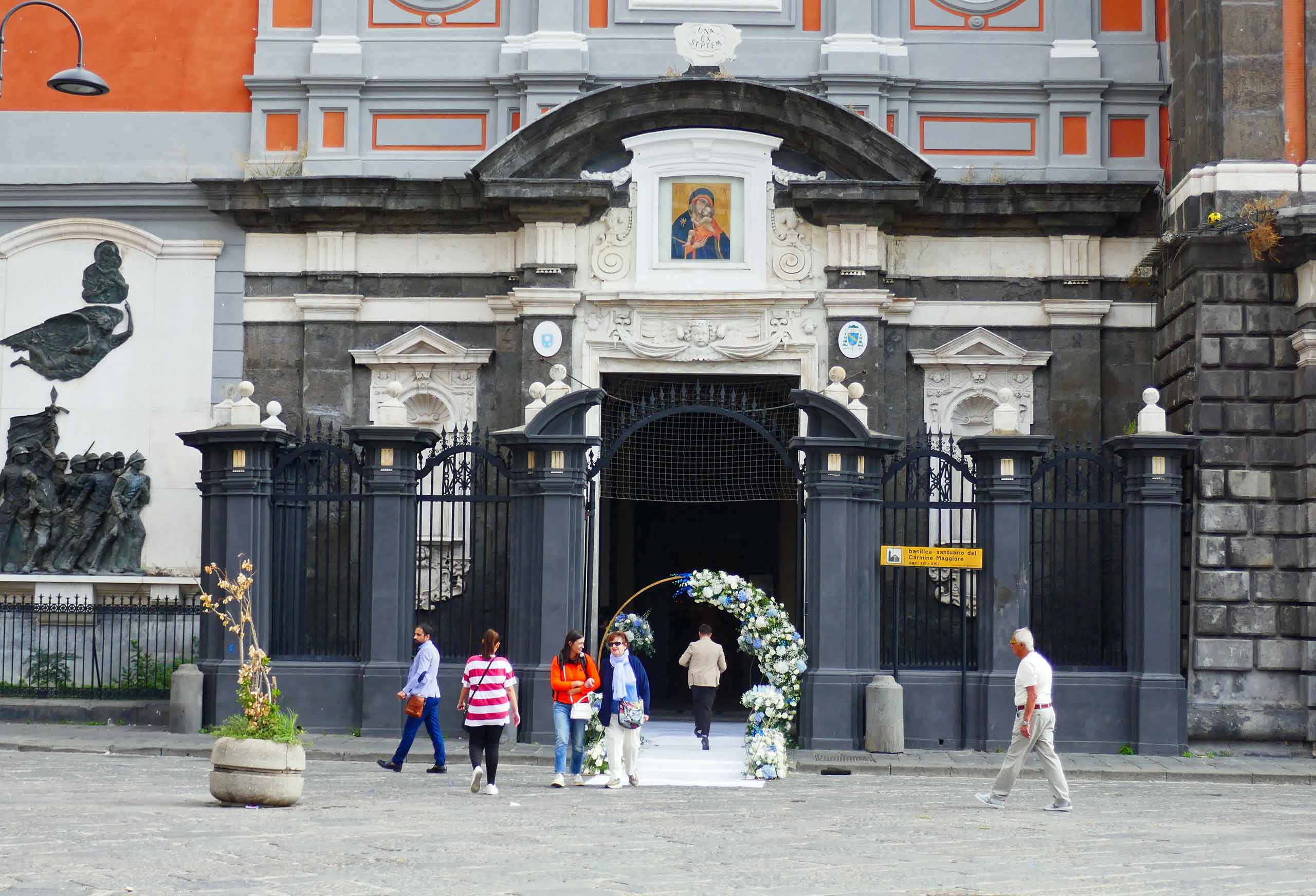 Basilica Santuario di Maria Santissima del Carmine Maggiore