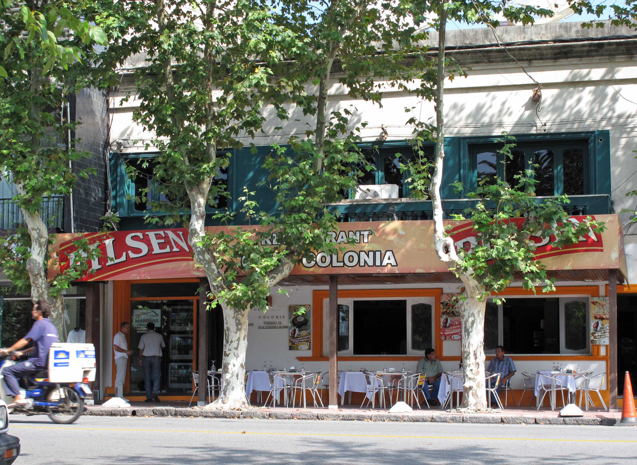 Cafe