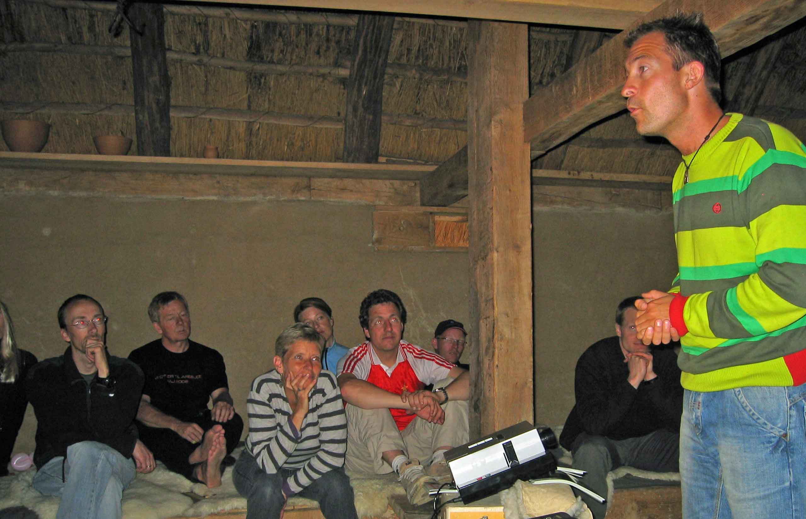 Jesper Grønkjær underholder