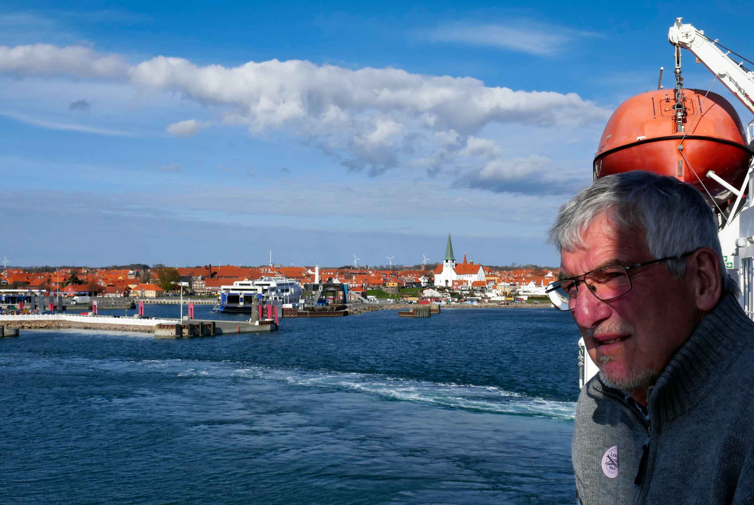 Kl. 17 sejler vi tilbage til Køge.